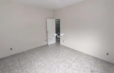 Casa com 2 quartos para alugar no Roseiral, Petrópolis 