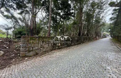 Terreno à venda no Independência, Petrópolis 