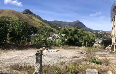 Terreno comercial para alugar no Corrêas, Petrópolis 