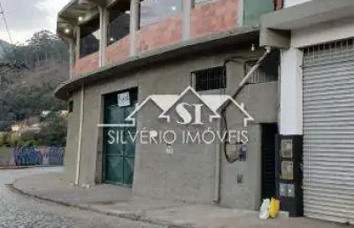 Barracão / Galpão / Depósito para alugar no Cascatinha, Petrópolis 