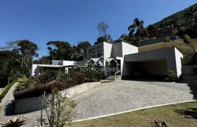 Casa em condomínio fechado com 4 quartos para alugar no Bonsucesso, Petrópolis 