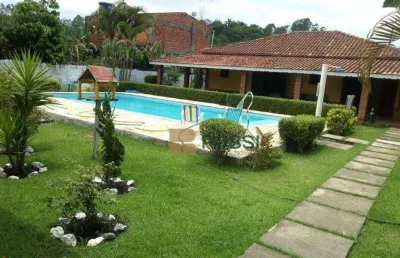 Casa com 4 dormitórios à venda, 650 m² por r$ 1.100.000,00 - recanto das águas - igaratá/sp