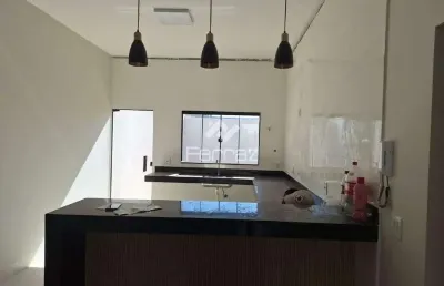 Casa com 3 quartos à venda no Jardim América I, Uberlândia 