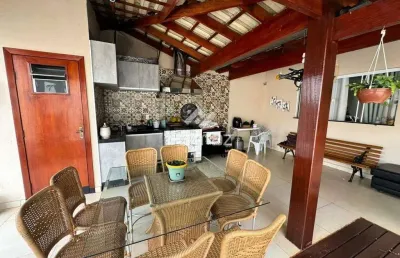 Casa com 3 quartos à venda no Jardim Brasília, Uberlândia 