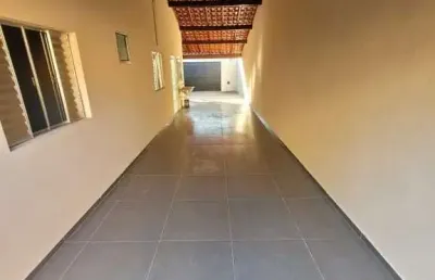 Casa com 3 quartos à venda no Jardim Europa, Uberlândia 