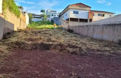 Excelente terreno no bairro cidade jardim em uberlândia