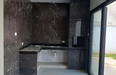Excelente casa de alto padrão no bairro cidade jardim em uberlândia