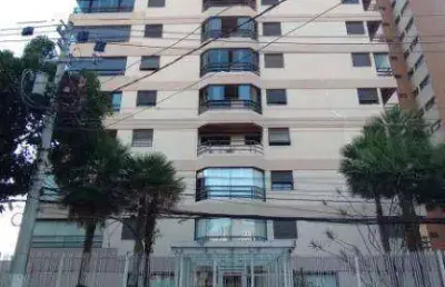 Apartamento com sacada e único com chuurasqueira  eletrica