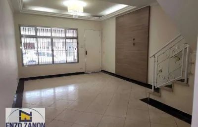 Sobrado com 3 dormitórios (suíte), sala 2 ambientes, copa e cozinha ampla, quintal lateral. excelente localização, próximo a praça são joão batista.