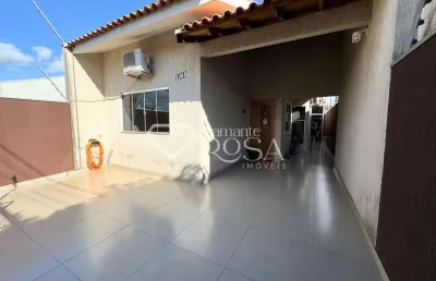 Casa com 2 quartos à venda na Rua Adelia Baldon Buzeli, 2303, Parque Residencial Itália, Umuarama