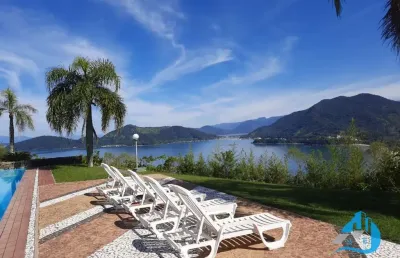 Lindo apartamento com 3 dormitórios vista para o mar, quadra de tênis, piscinas, condomínio fechado nas toninhas em ubatuba sp