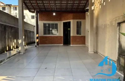 Vendo casa com 4 dormitórios área de churrasqueira coberta no bairro itaguá ubatuba sp
