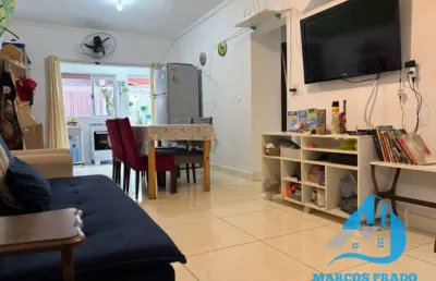 Apartamento térreo com quintal com 2 dormitórios sendo 1 suíte no bairro itaguá ubatuba sp