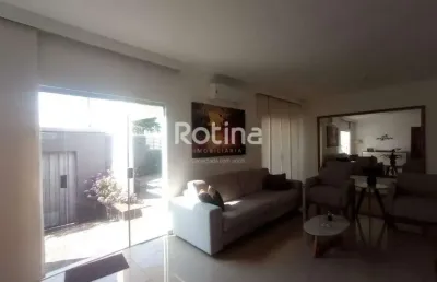 Casa para alugar, 3 quartos, cidade jardim - uberlândia/mg - rotina imobiliária