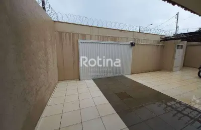 Casa para alugar, 3 quartos, daniel fonseca - uberlândia/mg - rotina imobiliária