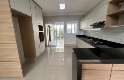 Casa com 3 quartos à venda na Avenida Comunidade Europeia, 301, Residencial Euroville II, Bragança Paulista