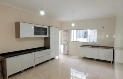 Casa térrea com 4 dormitórios no residencial dos lagos!