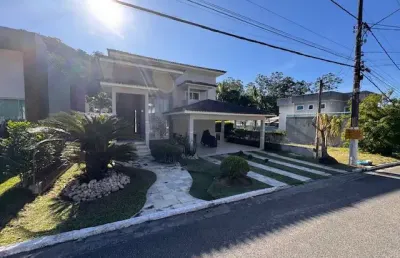 Se você busca, conforto, segurança e contato com a natureza, essa é a casa ideal para você!