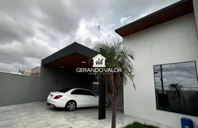Casa com 3 quartos à venda na Rua Ipira, 213, Residencial Sírio Libanês I, Campo Grande