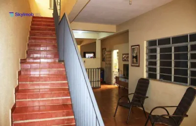 Casa ampla á venda no bairro centro sul - potencial para casa comercial