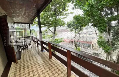 Casa com 4 quartos à venda na rua djalma pontes nogueira, jardim guanabara, rio de janeiro, 346 m2 por r$ 1.590.000