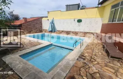 Casa com 6 quartos à venda na rua correia e castro, jardim guanabara, rio de janeiro, 233 m2 por r$ 1.800.000