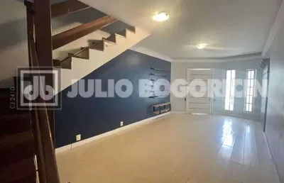 Casa com 3 quartos à venda na rua antônio nascimento, jardim guanabara, rio de janeiro, 217 m2 por r$ 1.090.000