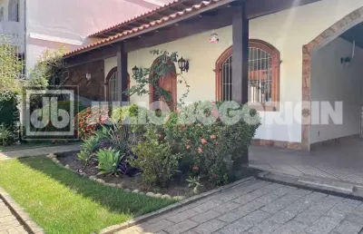 Casa com 2 quartos à venda na rua galo branco, jardim guanabara, rio de janeiro, 171 m2 por r$ 1.690.000