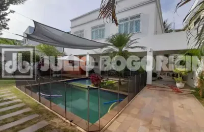 Casa com 4 quartos à venda na rua dom emanuel gomes, jardim guanabara, rio de janeiro, 260 m2 por r$ 2.350.000