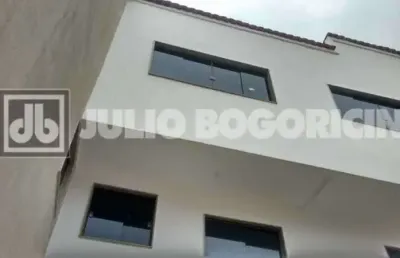 Casa em condomínio fechado com 5 quartos à venda na rua comendador bastos, freguesia (ilha do governador), rio de janeiro, 342 m2 por r$ 895.000