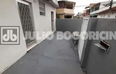 Casa com 2 quartos à venda na rua amanda guimarães, portuguesa, rio de janeiro, 76 m2 por r$ 420.000