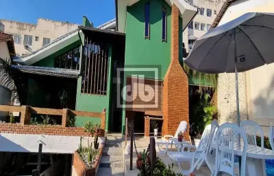 Casa em condomínio fechado com 5 quartos à venda na rua alto alegre, pechincha, rio de janeiro, 334 m2 por r$ 1.450.000