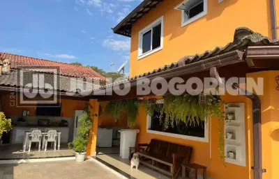 Casa em condomínio fechado com 5 quartos à venda na rua nelson chaves, taquara, rio de janeiro, 287 m2 por r$ 695.000