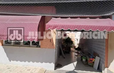 Casa em condomínio fechado com 3 quartos à venda na rua soldado joão da silva, taquara, rio de janeiro, 115 m2 por r$ 525.000