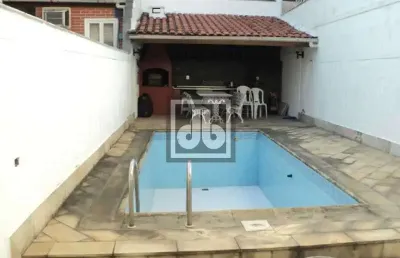 Casa em condomínio fechado com 3 quartos para alugar na rua juruviara, todos os santos, rio de janeiro, 345 m2 por r$ 4.500