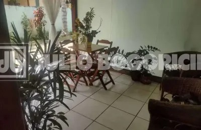 Casa com 2 quartos à venda na rua rigel pacca corrêa, maria paula, são gonçalo, 220 m2 por r$ 340.000
