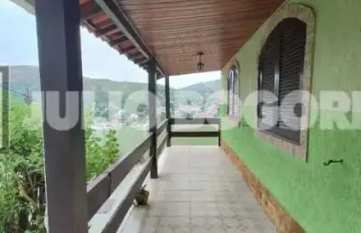 Casa com 3 quartos à venda na rua mário joaquim santana, são francisco, niterói, 144 m2 por r$ 550.000