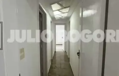Apartamento com 3 quartos à venda na avenida jornalista alberto francisco torres, icaraí, niterói, 100 m2 por r$ 870.000