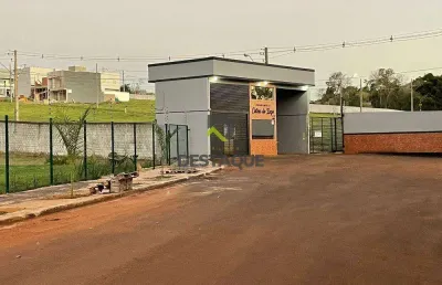 Terreno em condomínio fechado à venda no Universitário, Cascavel 
