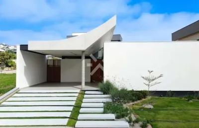 Casa térrea com 3 suítes, 239 m²  | condomínio monte carlo | urbanova - sjc