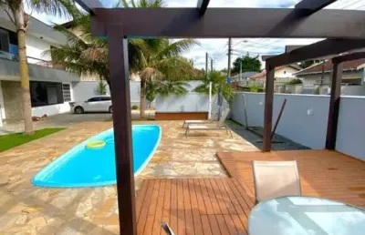 Casa para venda em joinville, bom retiro, 4 dormitórios, 1 suíte, 3 banheiros