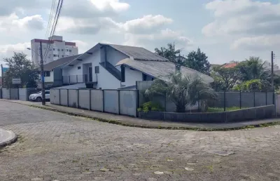 Casa para venda em joinville, costa e silva, 3 dormitórios, 1 suíte, 3 banheiros, 3 vagas