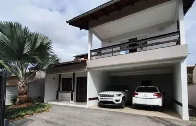 Casa para venda em joinville, costa e silva, 4 dormitórios, 2 suítes, 4 banheiros, 2 vagas