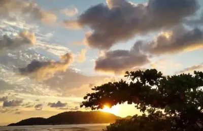 Casa para venda em são francisco do sul, ubatuba, 3 dormitórios, 1 suíte, 3 banheiros, 2 vagas