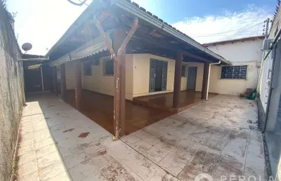 Casa com 3 quartos à venda na Rua Cruz de Malta, Jardim Petrópolis, Goiânia