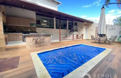 Casa com 3 quartos à venda na Rua 04, Jardim Goiás, Goiânia
