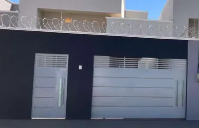 Casa com 3 quartos à venda na Rua Felipe Camarão, Jardim Luz, Aparecida de Goiânia