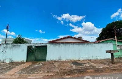 Casa com 4 quartos à venda na Rua 24, Setor Santos Dumont, Goiânia