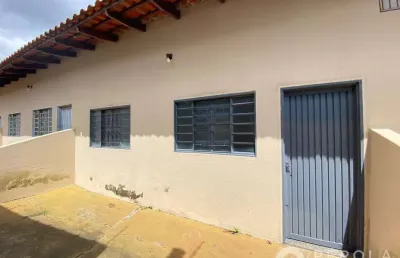 Casa geminada nº 03 avenida a qd 05 lt 11 vila lucy goiânia go