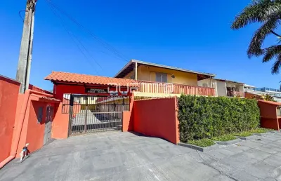 Apartamento com 02 dormitórios a 50 metros do mar em matinhos